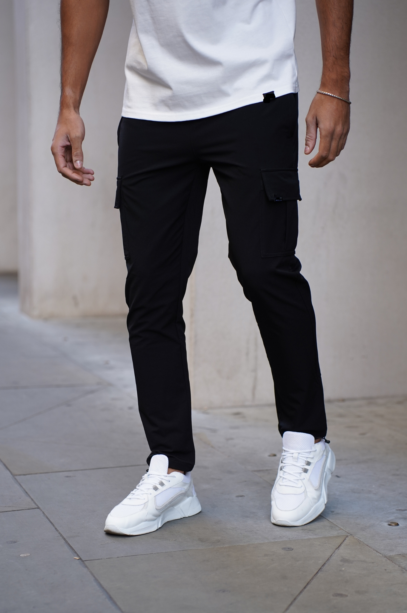 CARGO TROUSERS - Black