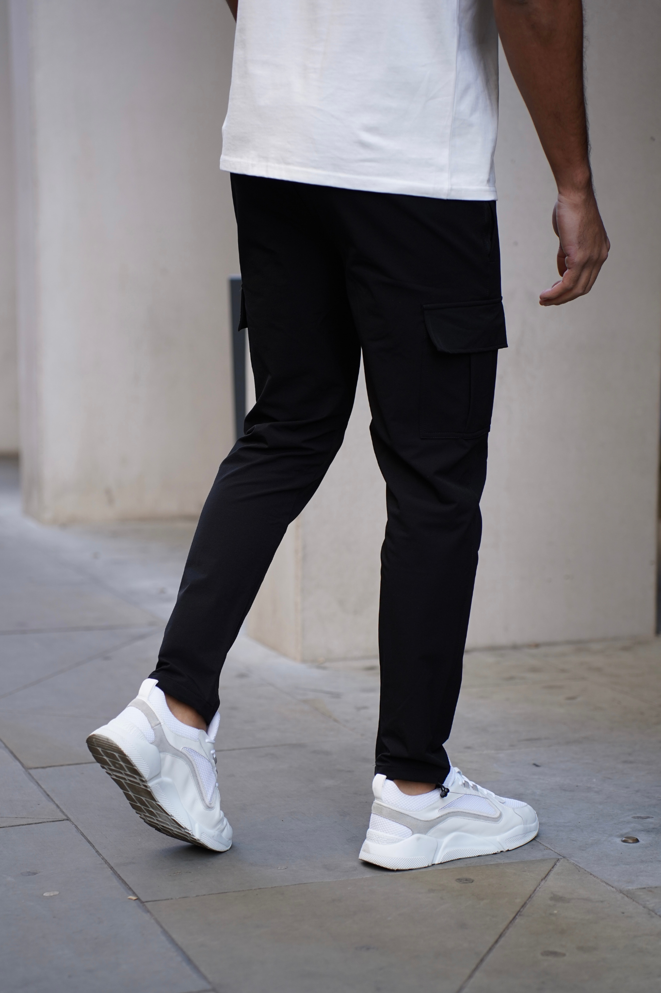 CARGO TROUSERS - Black